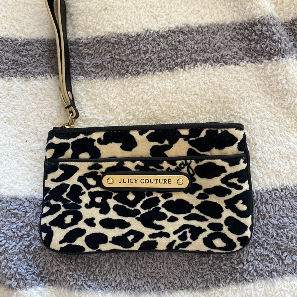 Juicy wallet/pouch